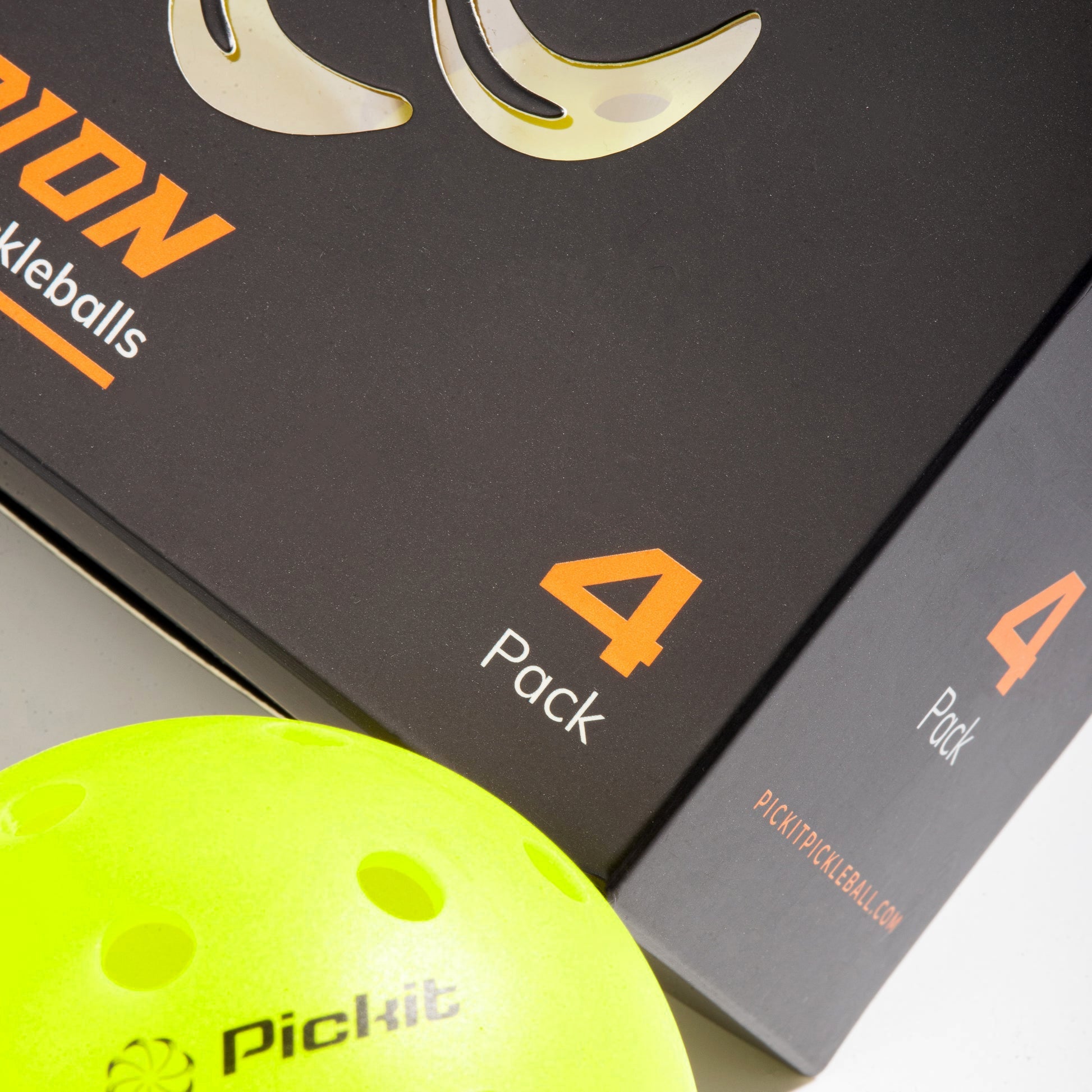 Bóng thi đấu Pickleball Pickit Champion Balls - Hộp 1 - 4 - 60 - 333
